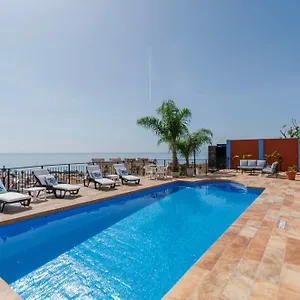  Apartment Mediterraneo Outdoor Pool